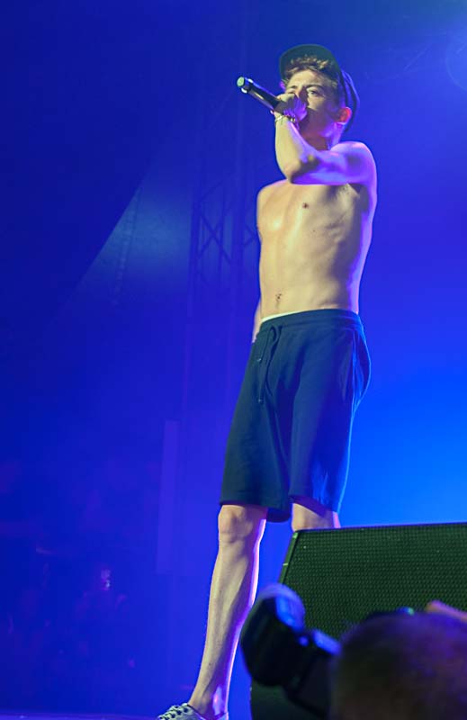 Lil' kleine @ Arendonk zingt en swingt, foto 5, foto's door Gert Daemen - FrontView Magazine