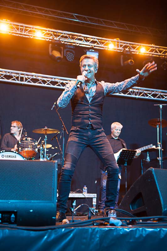 Willy Sommers @ Arendonk zingt en swingt, picture 1, photographed by Gert Daemen - FrontView Magazine