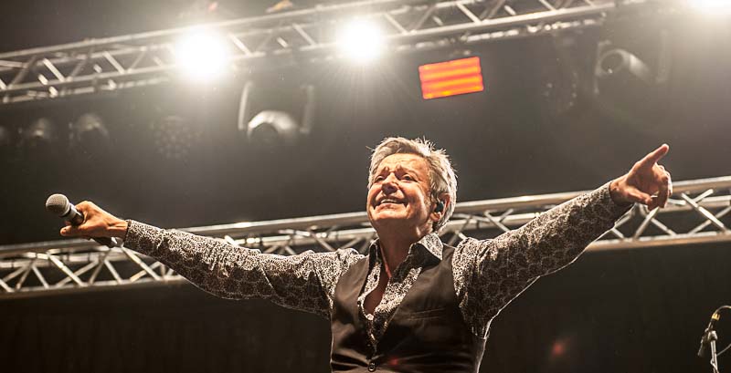 Willy Sommers @ Arendonk zingt en swingt, picture 4, photographed by Gert Daemen - FrontView Magazine