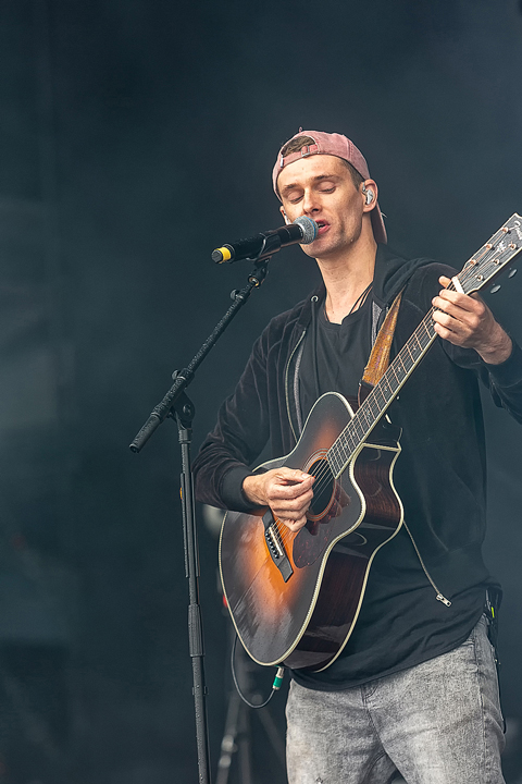 Walking On Cars @ Rock Am Ring 2018, picture 5, photographed by Edwin Houdevelt - FrontView Magazine