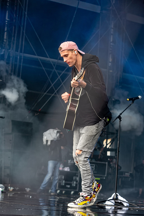 Walking On Cars @ Rock Am Ring 2018, picture 11, photographed by Edwin Houdevelt - FrontView Magazine