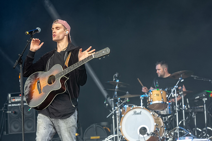 Walking On Cars @ Rock Am Ring 2018, picture 13, photographed by Edwin Houdevelt - FrontView Magazine