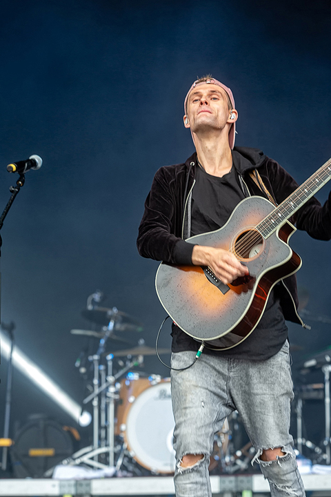 Walking On Cars @ Rock Am Ring 2018, picture 14, photographed by Edwin Houdevelt - FrontView Magazine