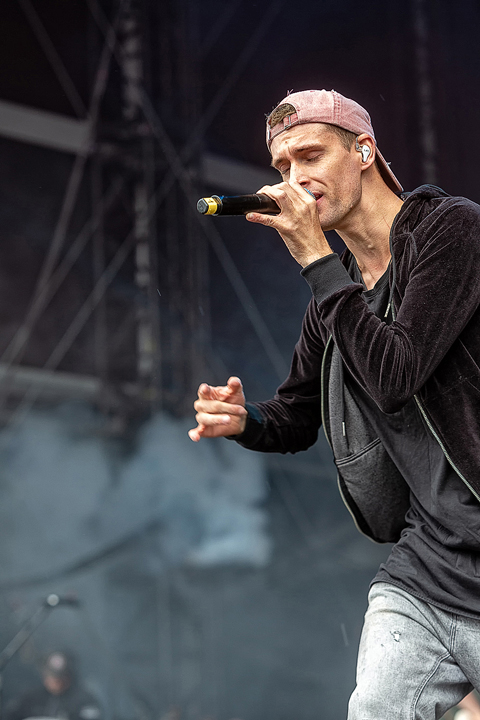 Walking On Cars @ Rock Am Ring 2018, picture 15, photographed by Edwin Houdevelt - FrontView Magazine