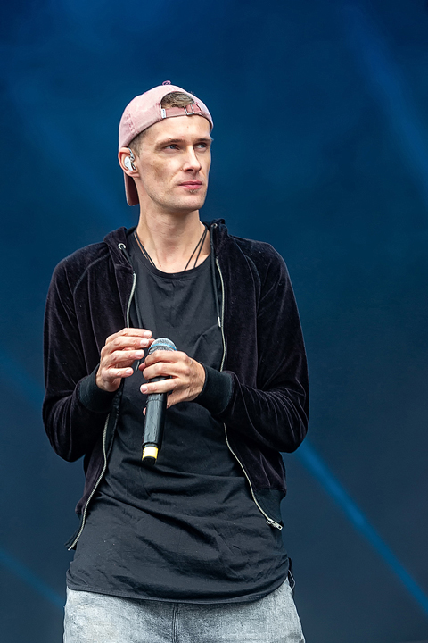 Walking On Cars @ Rock Am Ring 2018, picture 19, photographed by Edwin Houdevelt - FrontView Magazine