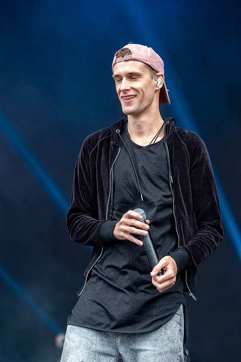 Walking On Cars @ Rock Am Ring 2018, picture 20, photographed by Edwin Houdevelt - FrontView Magazine