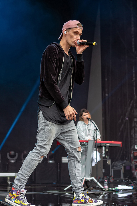 Walking On Cars @ Rock Am Ring 2018, picture 23, photographed by Edwin Houdevelt - FrontView Magazine