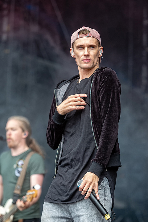Walking On Cars @ Rock Am Ring 2018, picture 24, photographed by Edwin Houdevelt - FrontView Magazine