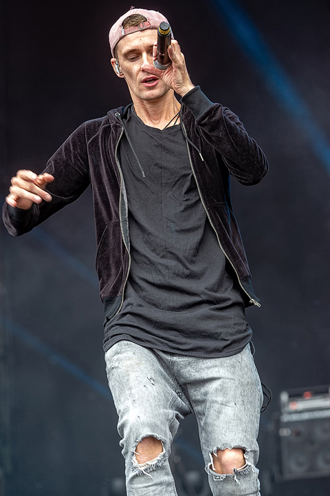 Walking On Cars @ Rock Am Ring 2018, picture 26, photographed by Edwin Houdevelt - FrontView Magazine
