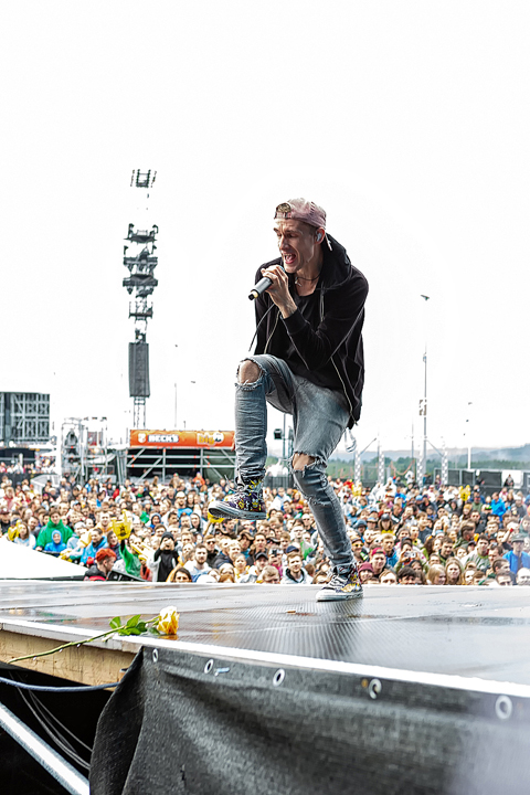 Walking On Cars @ Rock Am Ring 2018, picture 30, photographed by Edwin Houdevelt - FrontView Magazine