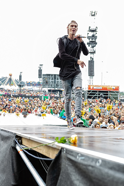 Walking On Cars @ Rock Am Ring 2018, picture 31, photographed by Edwin Houdevelt - FrontView Magazine