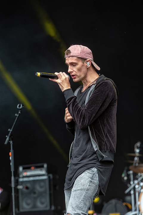 Walking On Cars @ Rock Am Ring 2018, picture 38, photographed by Edwin Houdevelt - FrontView Magazine