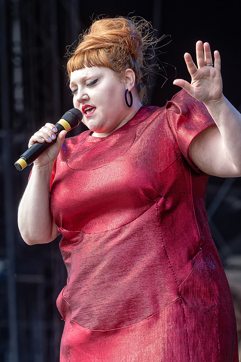 Beth Ditto @ Rock Am Ring 2018, picture 12, photographed by Edwin Houdevelt - FrontView Magazine