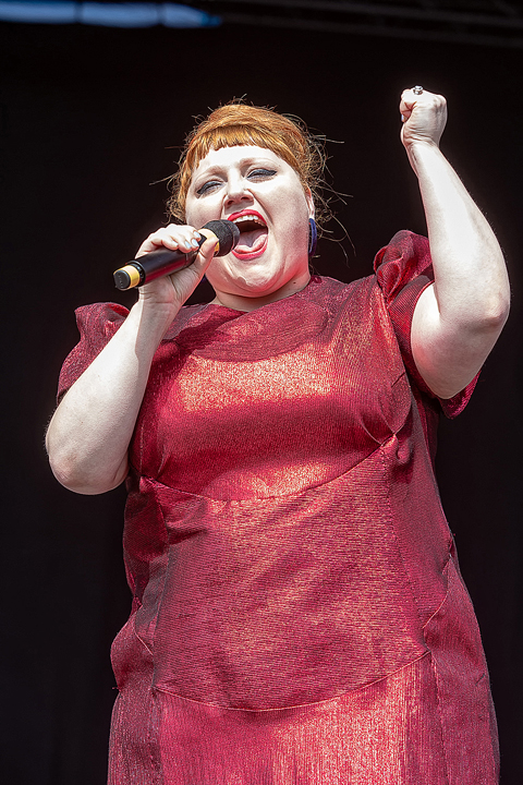 Beth Ditto @ Rock Am Ring 2018, picture 24, photographed by Edwin Houdevelt - FrontView Magazine