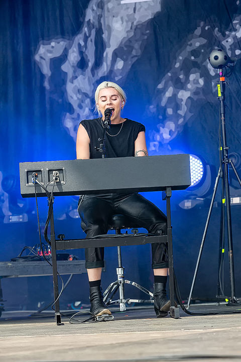 Pvris @ Rock Am Ring 2018, picture 7, photographed by Edwin Houdevelt - FrontView Magazine