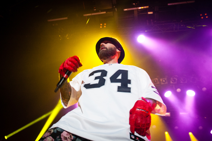 Limp Bizkit @ 013 Tilburg, picture 1, photographed by Sandra Van Watermeulen - FrontView Magazine