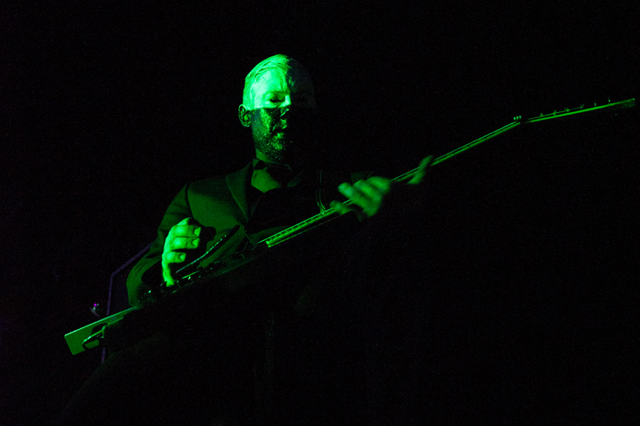 Limp Bizkit @ 013 Tilburg, picture 20, photographed by Sandra Van Watermeulen - FrontView Magazine