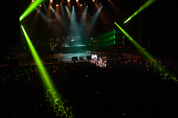 Limp Bizkit @ 013 Tilburg, picture 29, photographed by Sandra Van Watermeulen - FrontView Magazine
