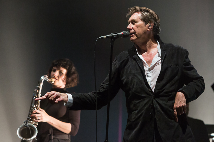 Brian Ferry @ Lotto Arena, picture 21, photographed by Marc Verdonck - FrontView Magazine