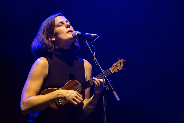 Charlie Austen @ Lotto Arena, picture 9, photographed by Marc Verdonck - FrontView Magazine