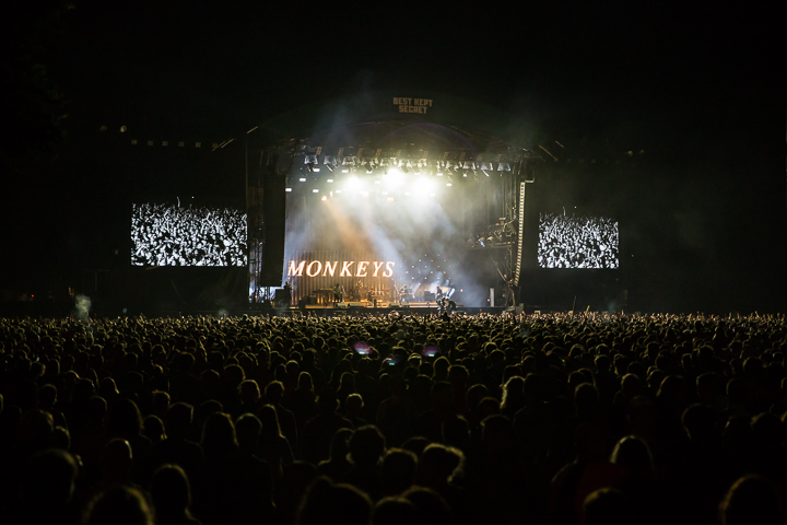 Arctic Monkeys @ Best Kept Secret 2018, picture 10, photographed by Dorien Goetschalckx - FrontView Magazine