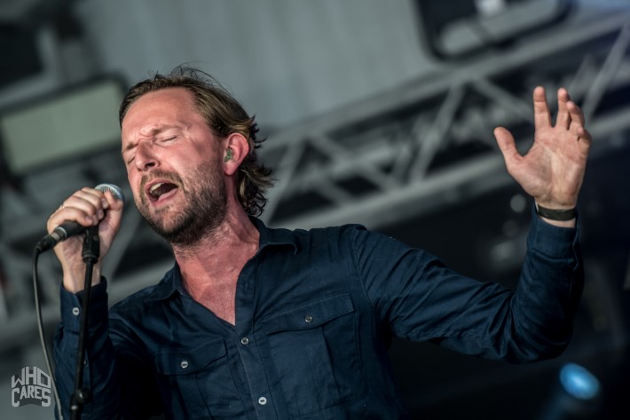 Vultures at Dusk @ Hillrock Zwevezele, picture 18, photographed by Luc Luyten - FrontView Magazine