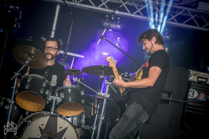 Vultures at Dusk @ Hillrock Zwevezele, picture 21, photographed by Luc Luyten - FrontView Magazine