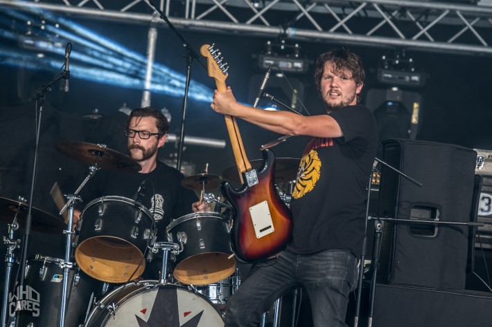 Vultures at Dusk @ Hillrock Zwevezele, picture 23, photographed by Luc Luyten - FrontView Magazine