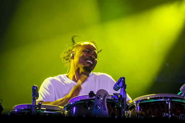 Carlos Santana - Divination Tour @ Sportpaleis, picture 11, photographed by Alex Wyckmans - FrontView Magazine