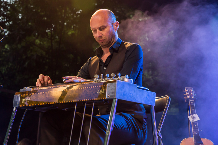 Radio 1 Johnny Cash Sessie. @ Openluchttheater Rivierenhof, picture 32, photographed by Marc Verdonck - FrontView Magazine
