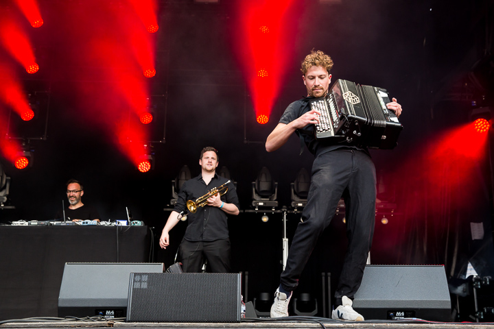 Merdan Taplak Orkestar @ Kanaalfeesten, picture 21, photographed by Marc Verdonck - FrontView Magazine
