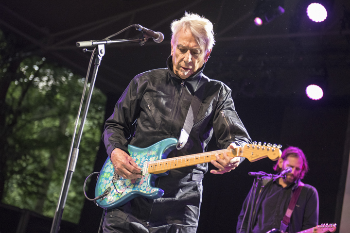 John Cale @ Rivierenhof, picture 4, photographed by Nick De Baerdemaeker - FrontView Magazine