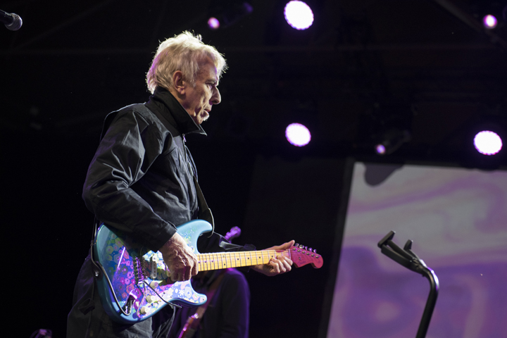 John Cale @ Rivierenhof, picture 6, photographed by Nick De Baerdemaeker - FrontView Magazine