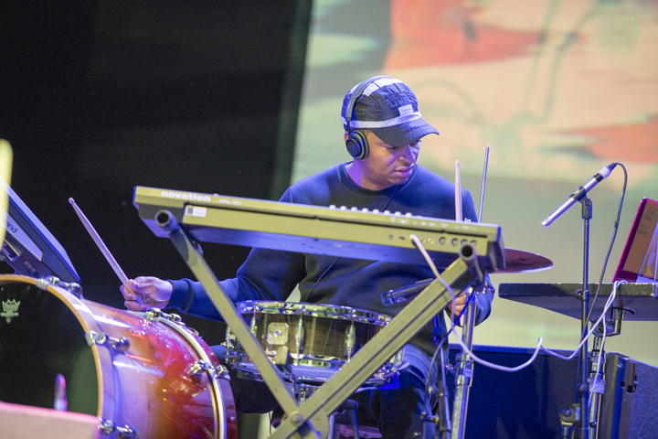 John Cale @ Rivierenhof, picture 7, photographed by Nick De Baerdemaeker - FrontView Magazine
