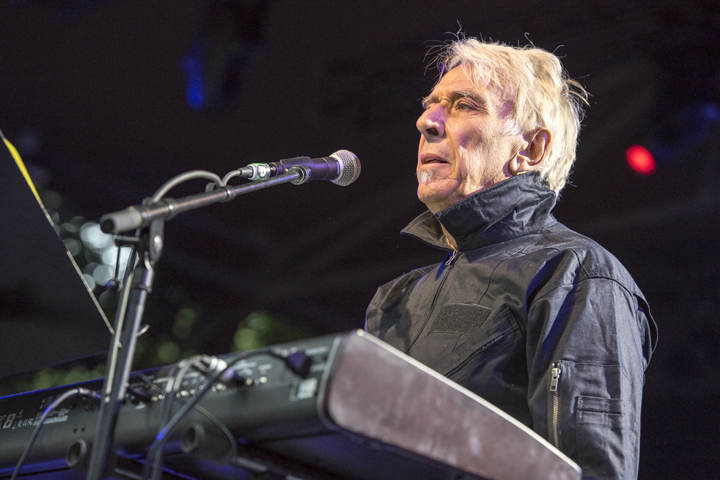 John Cale @ Rivierenhof, picture 8, photographed by Nick De Baerdemaeker - FrontView Magazine
