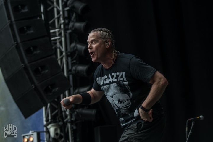 Dog Eat Dog @ Rock voor Specials, picture 7, photographed by Luc Luyten - FrontView Magazine