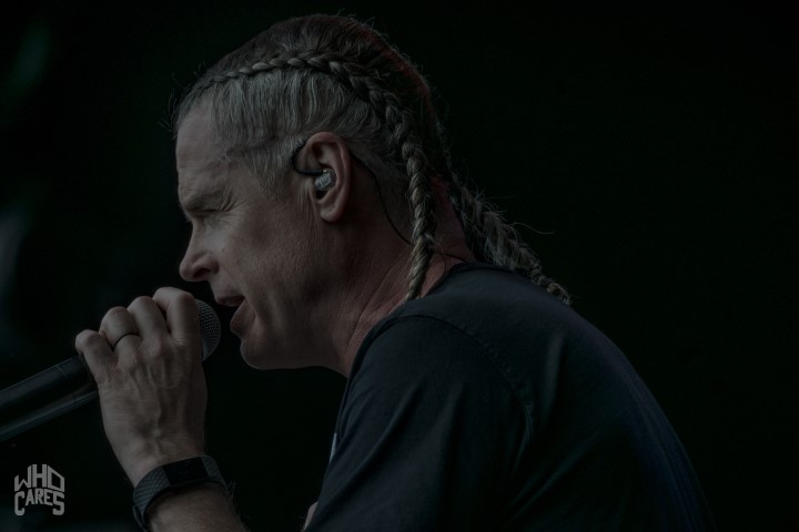 Dog Eat Dog @ Rock voor Specials, picture 10, photographed by Luc Luyten - FrontView Magazine