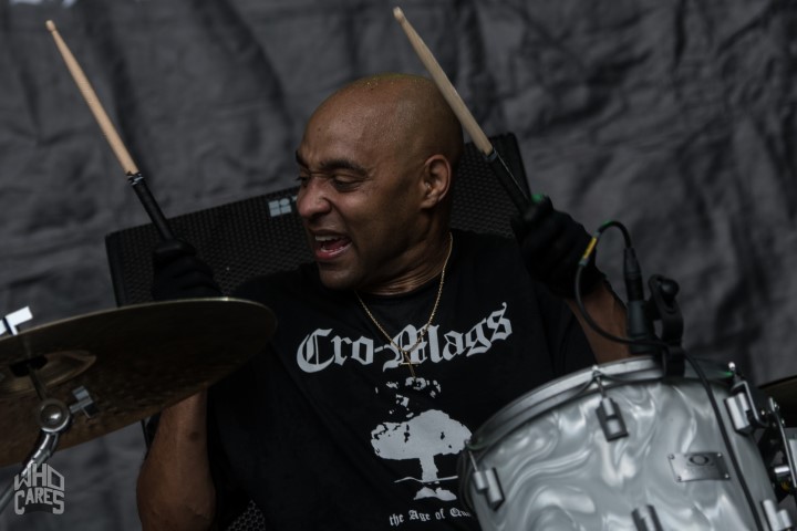 Dog Eat Dog @ Rock voor Specials, picture 19, photographed by Luc Luyten - FrontView Magazine