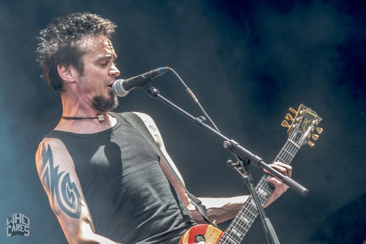 Funeral Dress @ Rock voor Specials, picture 2, photographed by Luc Luyten - FrontView Magazine