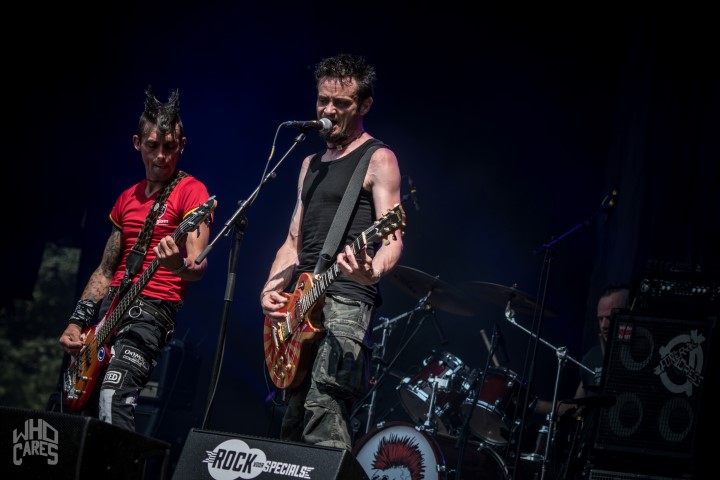 Funeral Dress @ Rock voor Specials, picture 18, photographed by Luc Luyten - FrontView Magazine