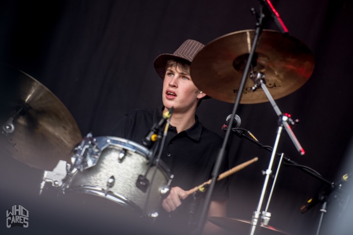 The Ups-and-Downs @ Rock voor Specials, picture 9, photographed by Luc Luyten - FrontView Magazine