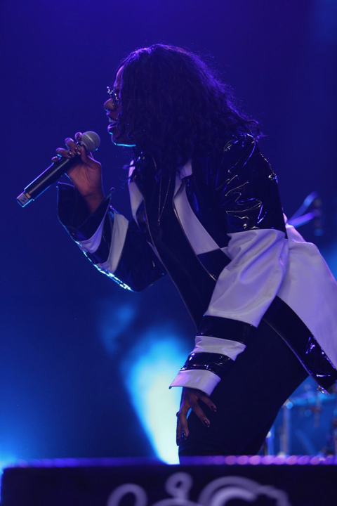 Coely @ Rock Zottegem 2018, picture 5, photographed by Pascal Liagre - FrontView Magazine