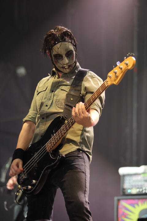 Fleddy Melculy @ Rock Zottegem 2018, picture 1, photographed by Pascal Liagre - FrontView Magazine