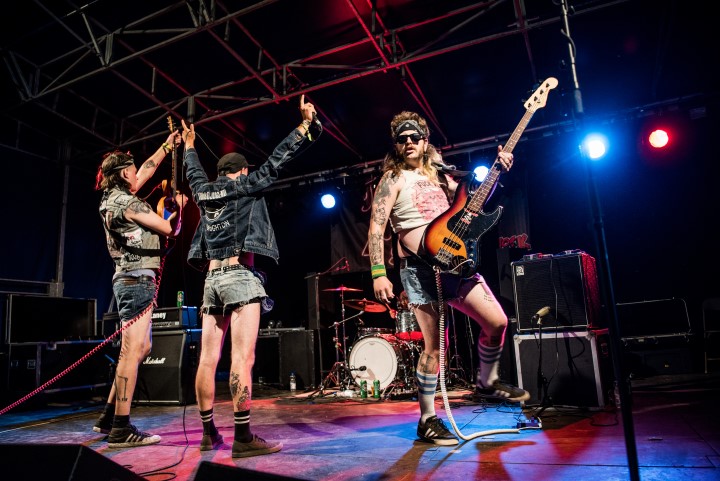 Rotten Foxes @ Sjock, picture 1, photographed by Luc Luyten - FrontView Magazine