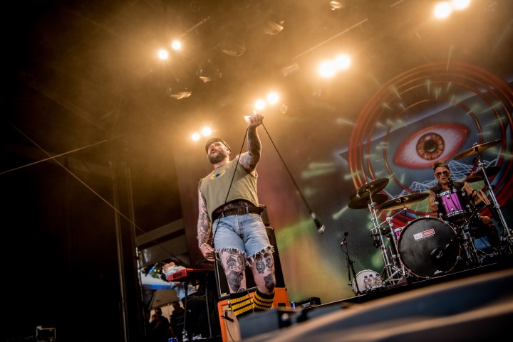Turbonegro @ Sjock, foto 27, foto's door Luc Luyten - FrontView Magazine