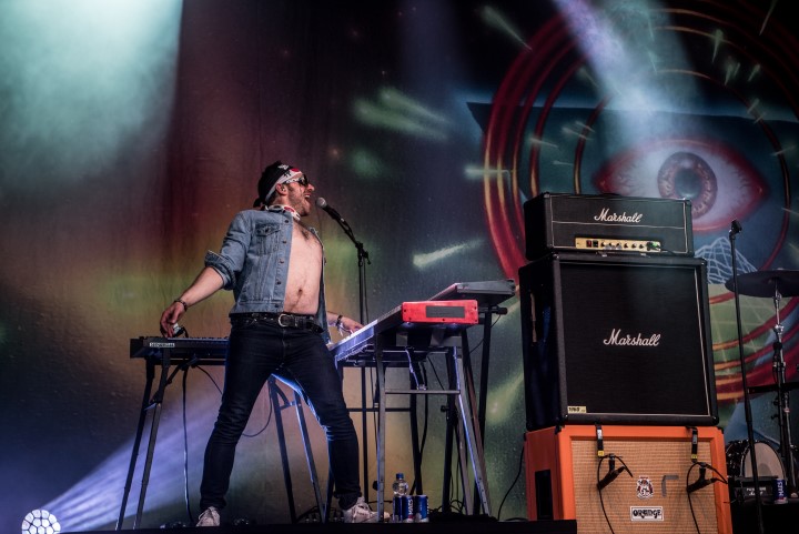 Turbonegro @ Sjock, foto 39, foto's door Luc Luyten - FrontView Magazine