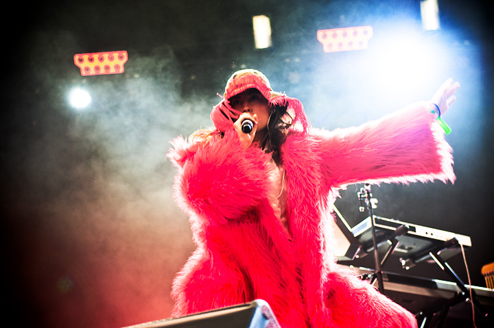 Juicy @ Dour Festival 2018, picture 1, photographed by Magali Decamps - FrontView Magazine