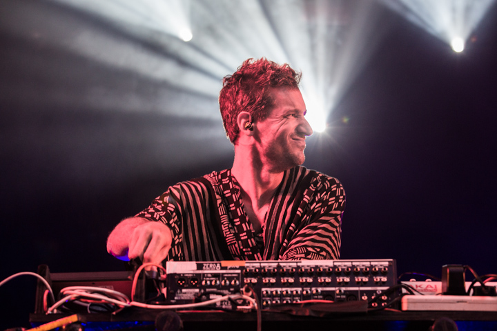 Lamb @ Cactusfestival, picture 11, photographed by Dieter  Boone - FrontView Magazine