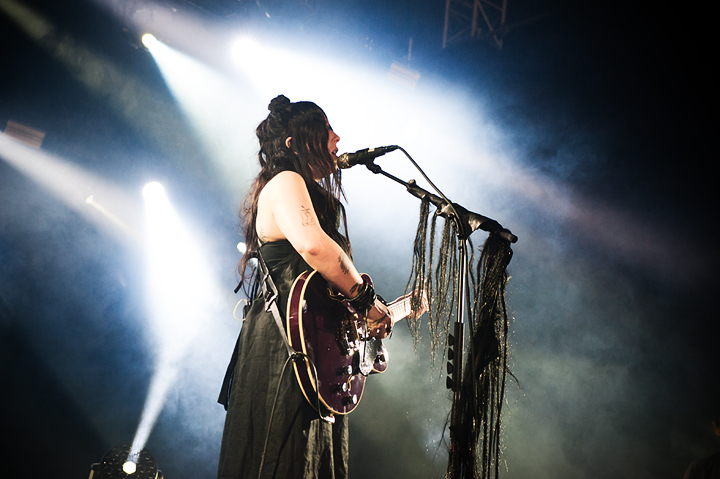 Chelsea Wolfe @ Dour Festival 2018, foto 5, foto's door Magali Decamps - FrontView Magazine