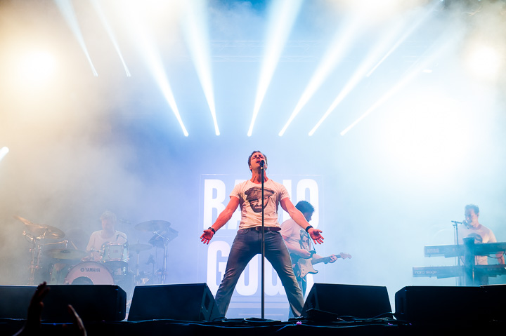 Radio Guga @ Sint-Baafsplein - Gentse Feesten, picture 12, photographed by Dimitri Vanlommel - FrontView Magazine